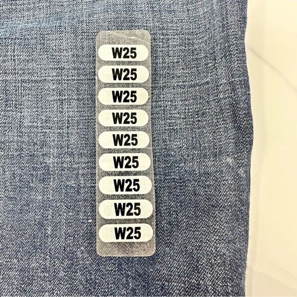 7 For All Mankind Bermuda Jean Shorts- Size 25 - Picture 5 of 10